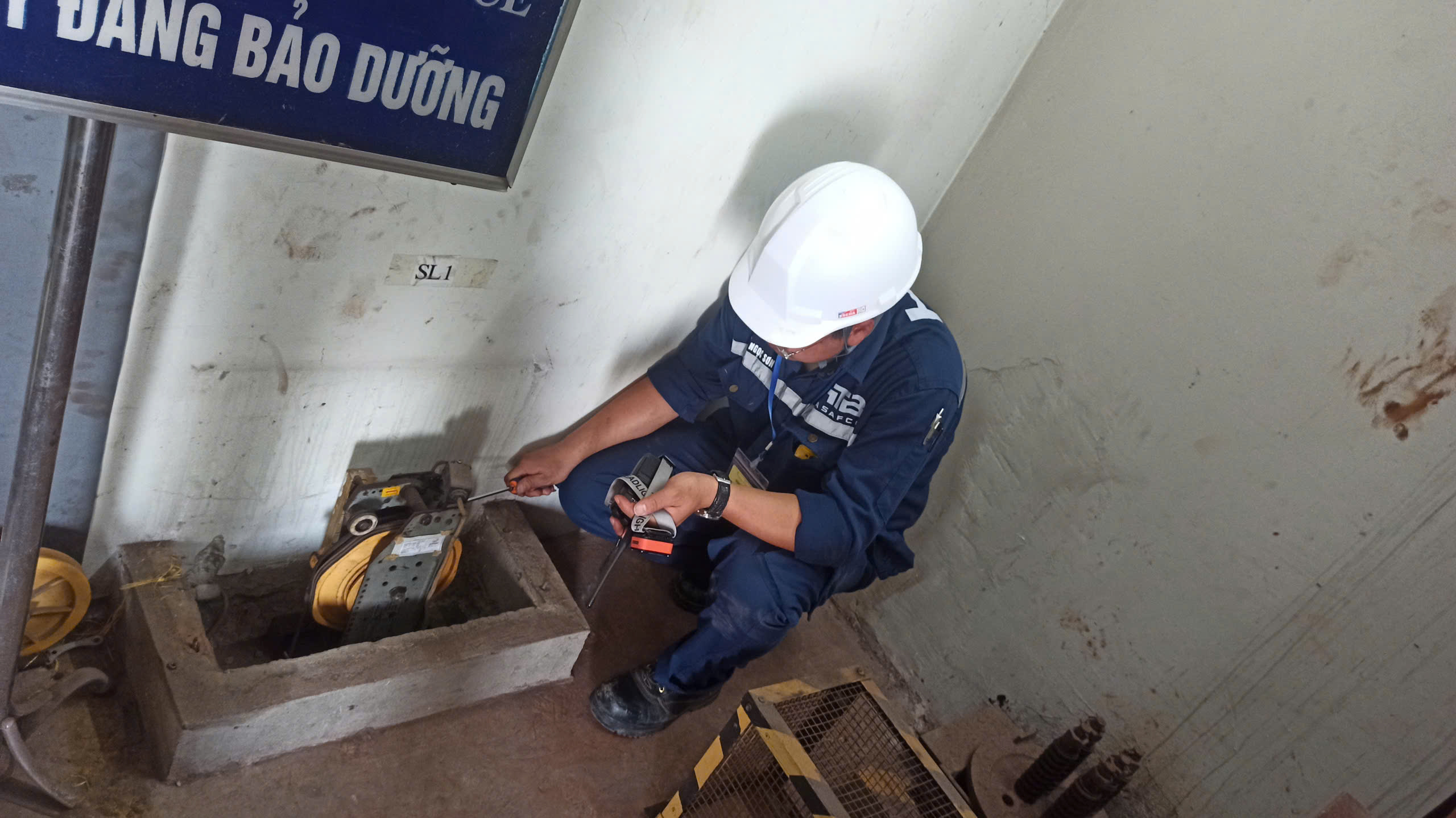 Kiểm định thang máy