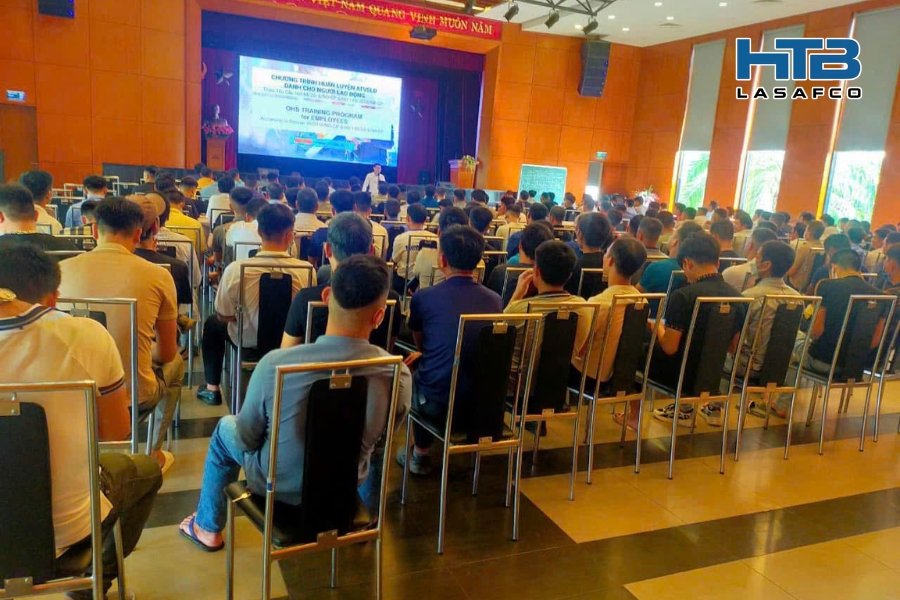 ATVSLĐ Khi Sản Xuất Da Lông Vũ: Quy Định Và Giải Pháp Phòng Ngừa Rủi Ro