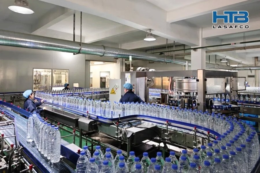 ATVSLĐ Trong Sản Xuất Đồ Uống: Quản Trị Rủi Ro Từ Dây Chuyền Chiết Rót Đến Kho Vận