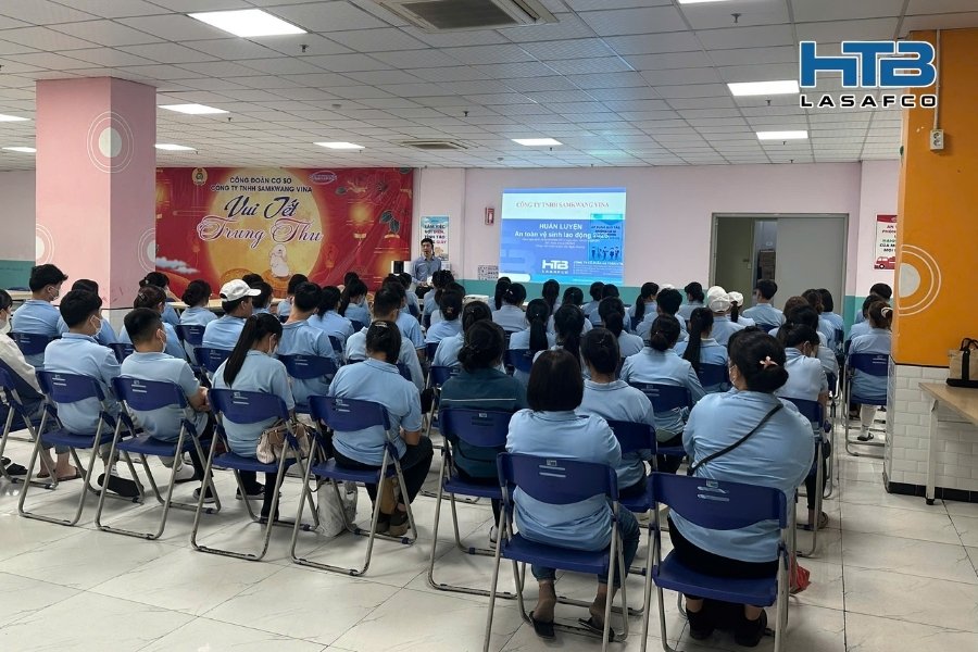 Huấn Luyện An Toàn Cho Công Nhân: Lộ Trình Chuyển Hóa Từ "Bắt Buộc" Sang "Tự Giác"